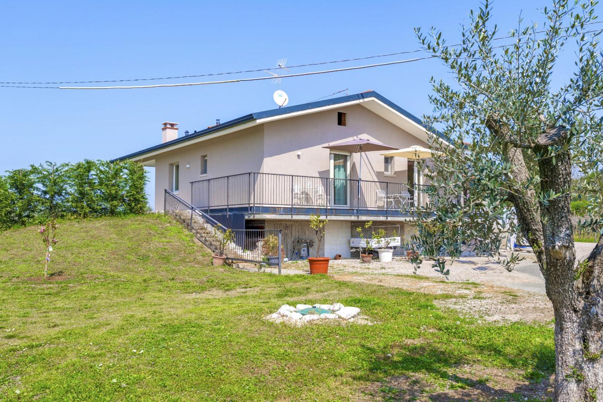 Lagobaldo Apartments - Regarda Travel Colà Esterno foto